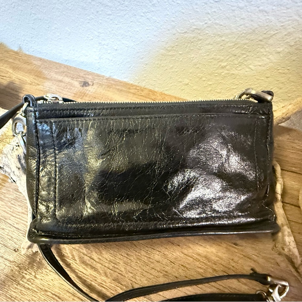 HOBO Cadence Crossbody Black Leather Approximately 9" W x 5" H x 2"